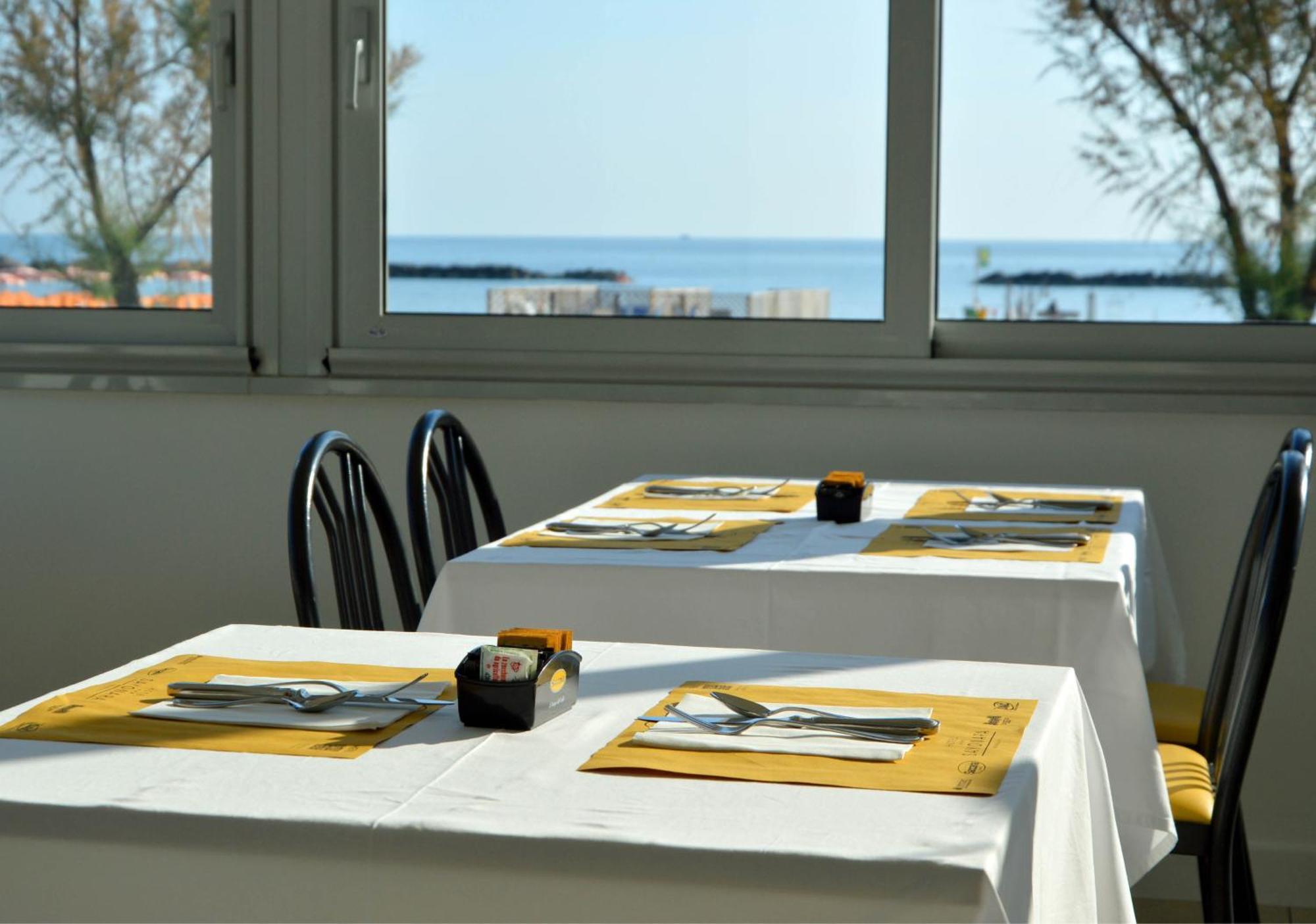 Hotel Sayonara Senigallia Dış mekan fotoğraf