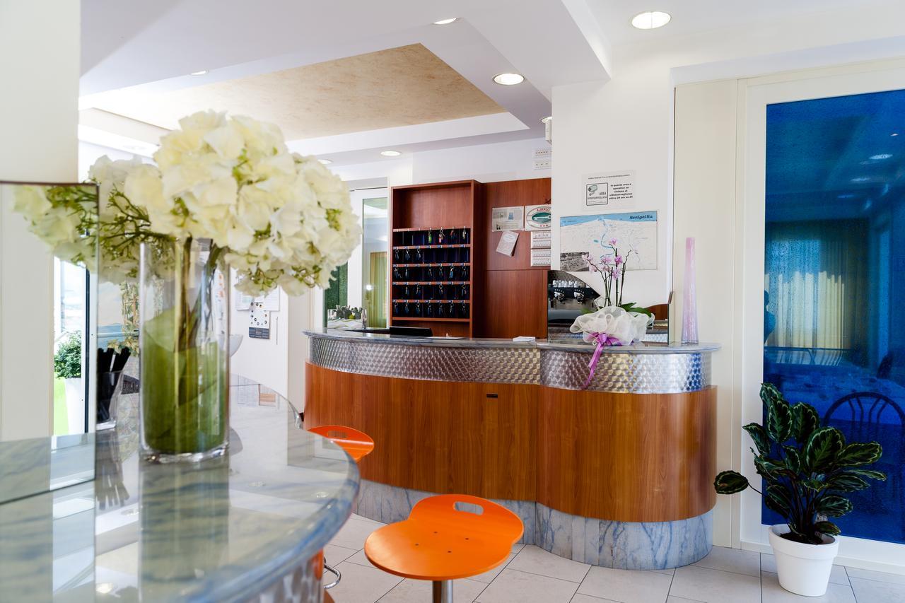 Hotel Sayonara Senigallia Dış mekan fotoğraf