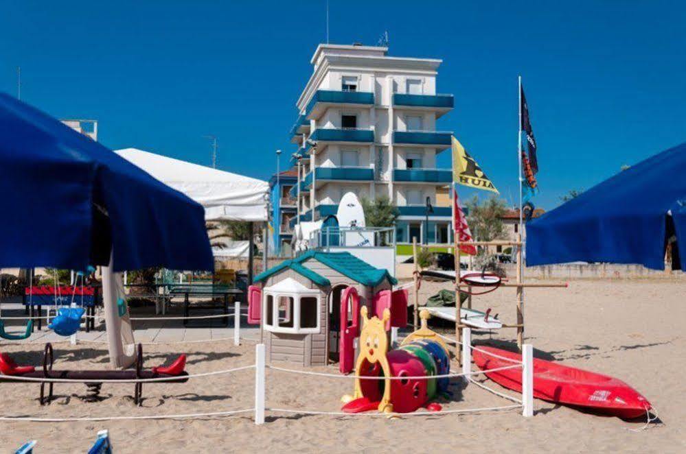 Hotel Sayonara Senigallia Dış mekan fotoğraf